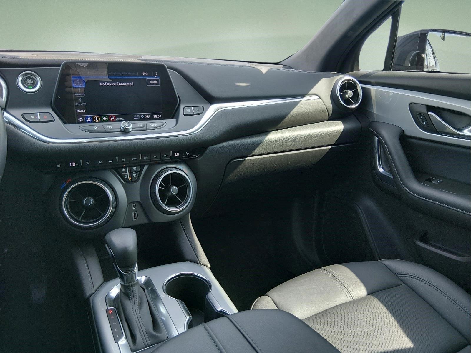 Used 2022 Iron Gray Metallic Chevrolet LT image 17