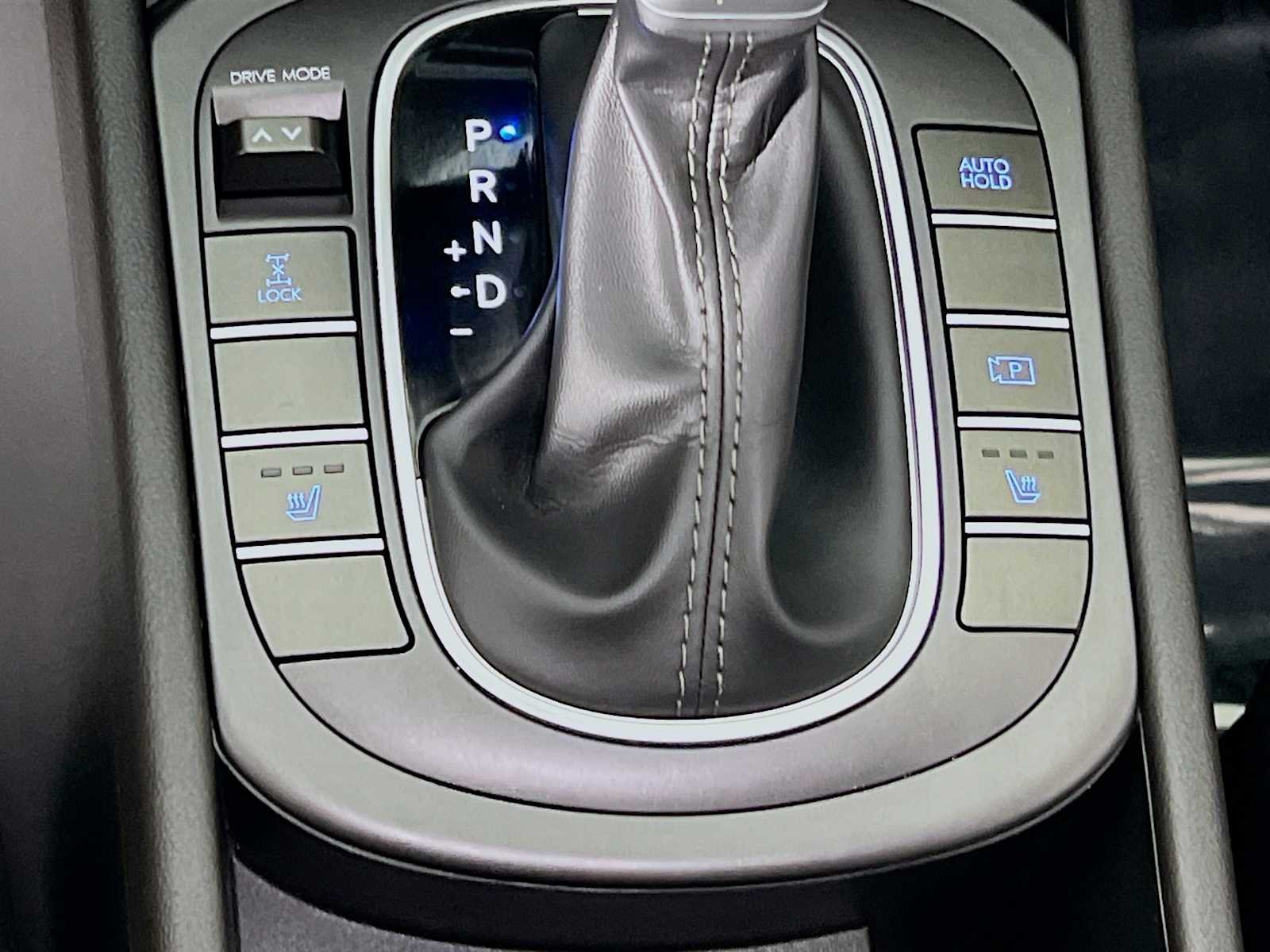 Used 2026 Abyss Black Pearl Hyundai SEL Sport image 21