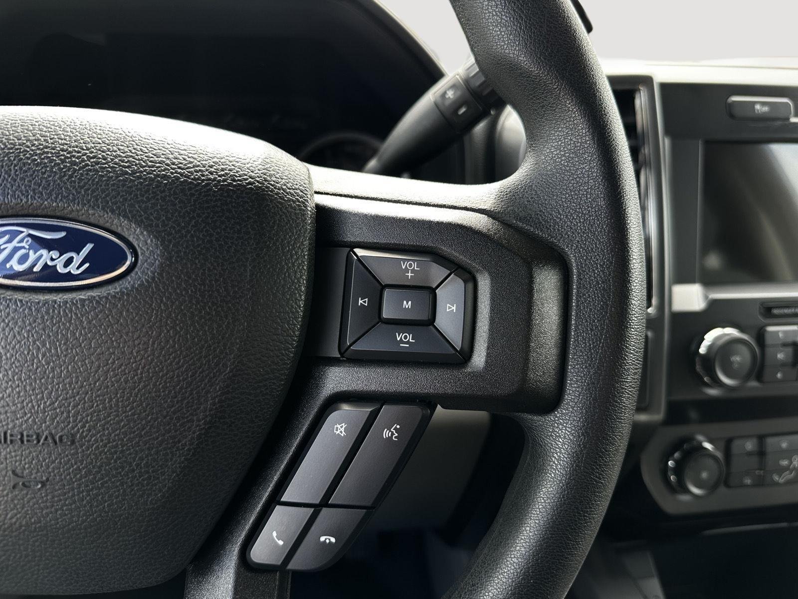 Used 2022 Oxford White Ford XLT image 19