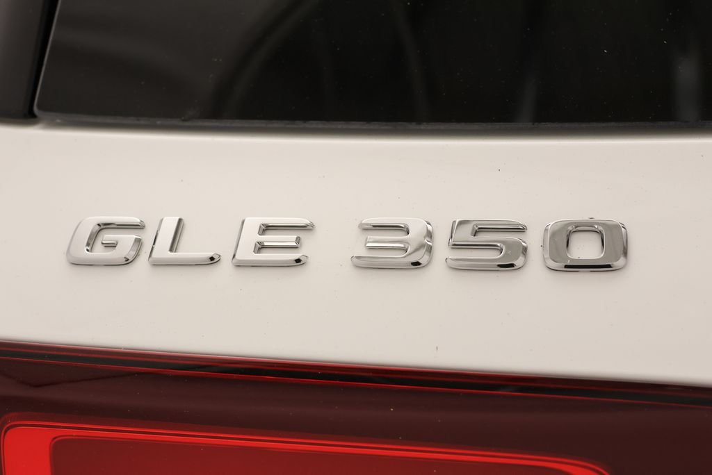 New 2026 Polar White Mercedes-Benz GLE 350 image 9