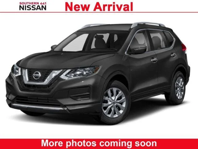 Used 2019 Gray Nissan S image 1