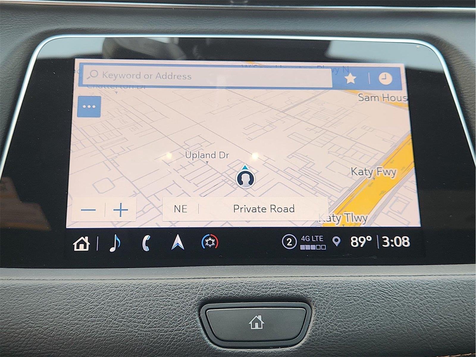 2022 Cadillac XT4 FWD Sport White at Gerry Lane Buick GMC
