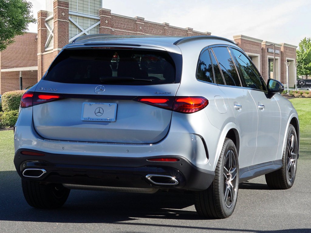 Certified Used 2025 Cirrus Silver Metallic Mercedes-Benz GLC 300 image 5