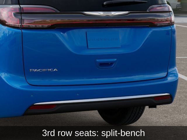 New 2026 Hydro Blue Pearl-Coat Exterior Paint Chrysler Select image 15