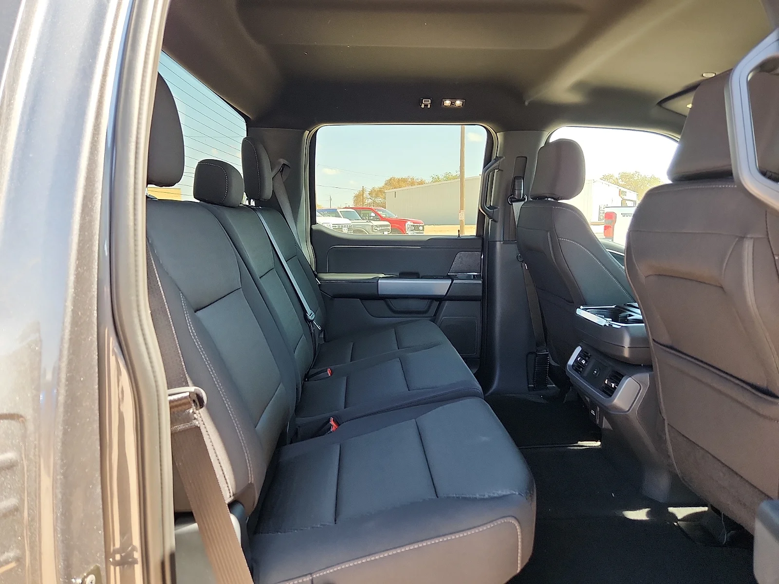 New 2026 Carbonized Gray Metallic Ford XLT image 19