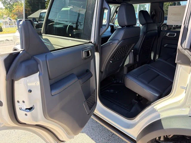 New 2026 Desert Sand Ford Big Bend® image 9