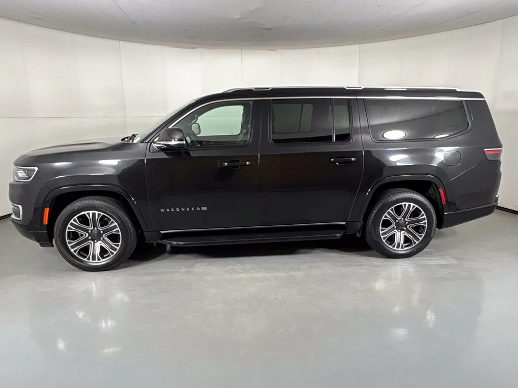 Used 2024 Black Jeep Series II image 5
