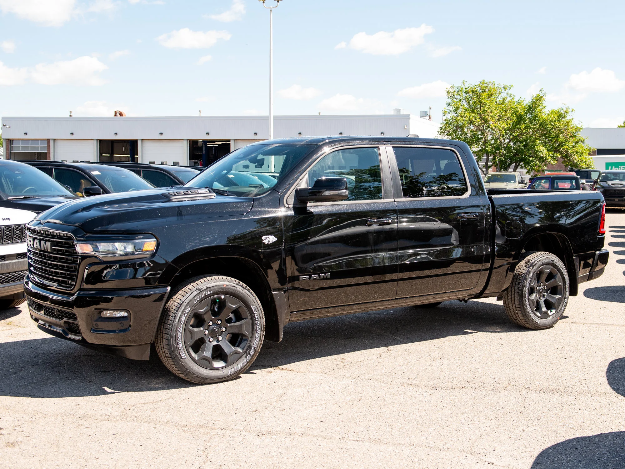 New 2026 Black RAM Sport* HEMI V8 image 3