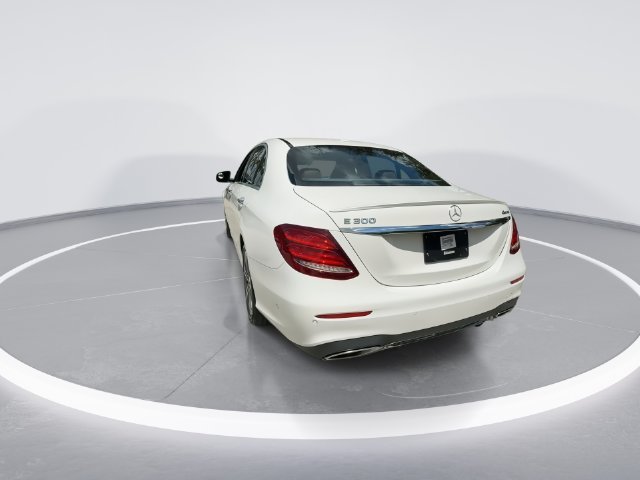 2018 Mercedes-Benz E-Class E300 - Photo 6