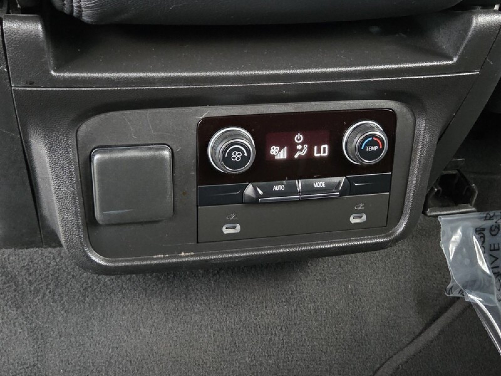 Used 2022 Black Chevrolet LS image 16