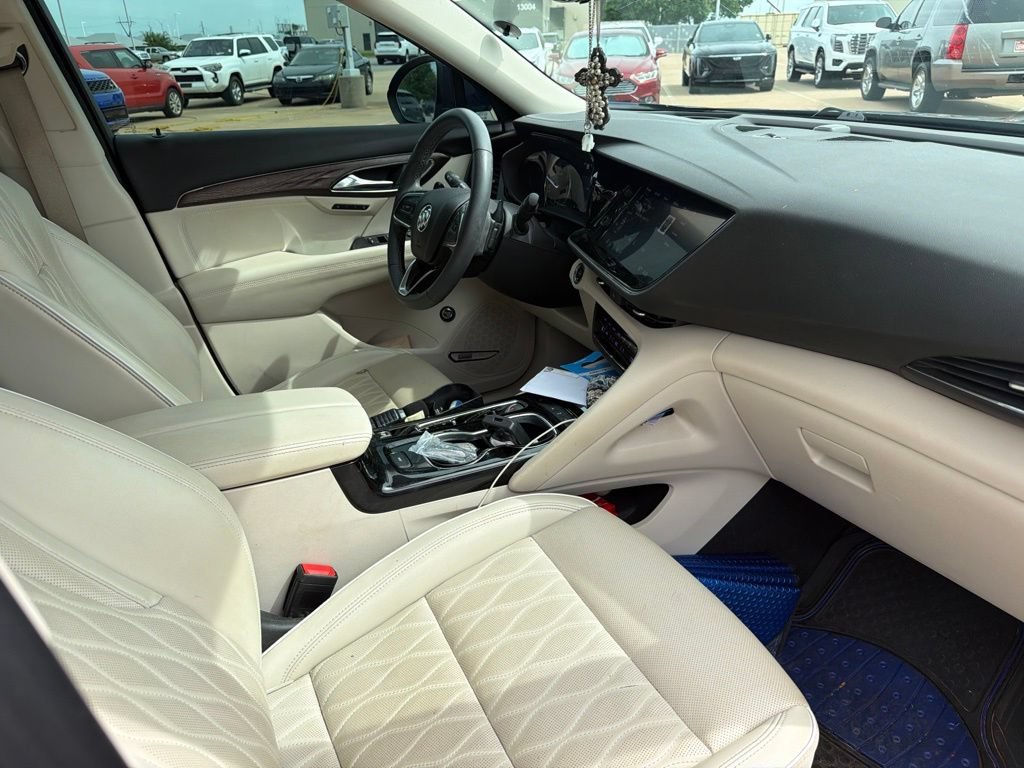 Used 2023 Sapphire Metallic Buick Avenir image 10