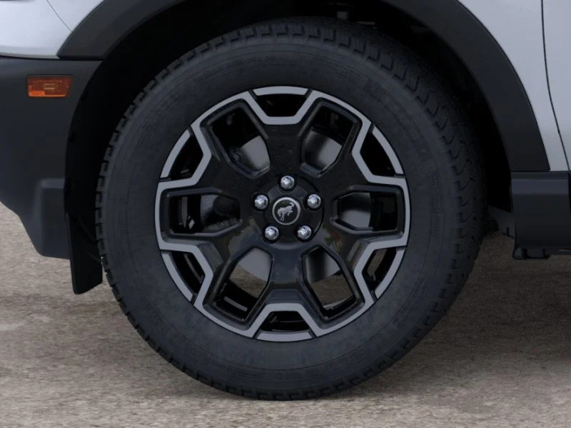 New 2026 Space White Metallic Ford Outer Banks® image 19