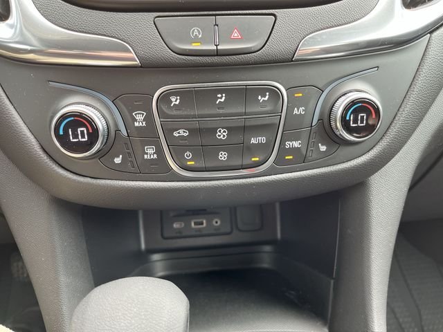 Used 2023 Gray Chevrolet LT image 17