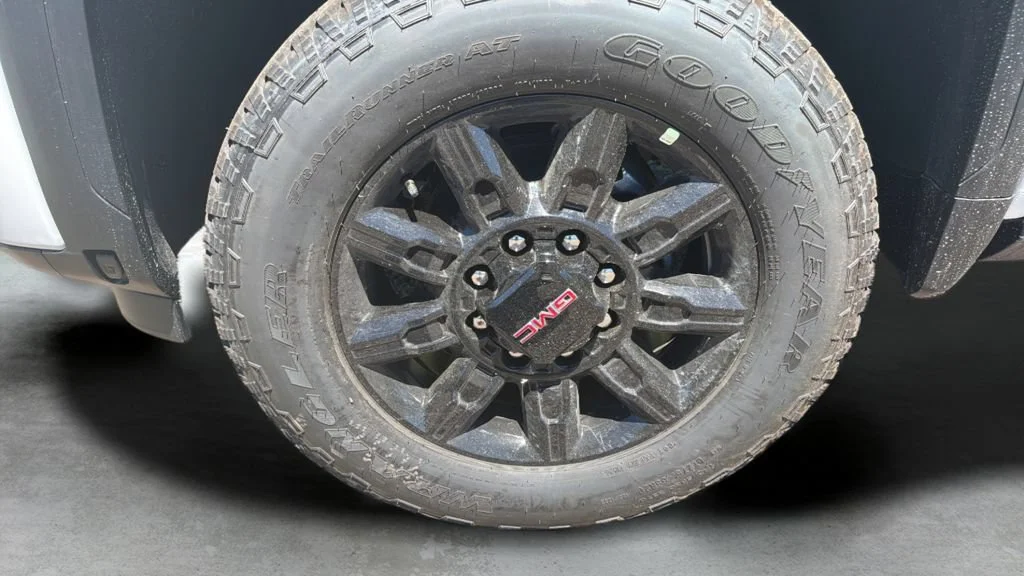 2026 GMC Sierra 2500HD AT4 - Photo 19