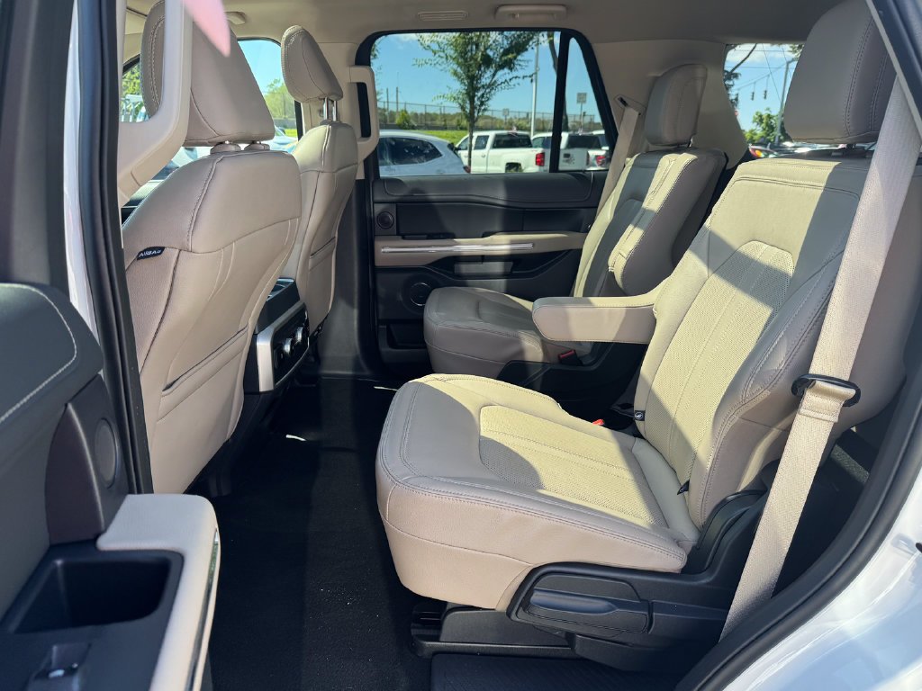 Used 2024 White Ford Limited image 38