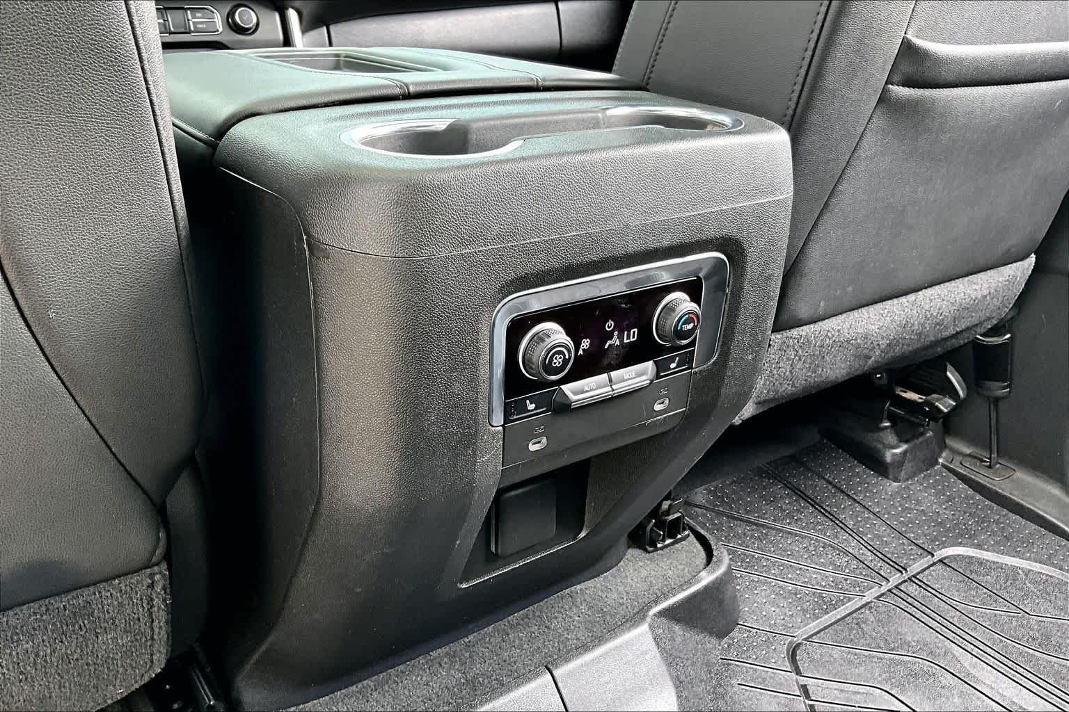 Used 2021 Shadow Gray Metallic Chevrolet Z71 image 34
