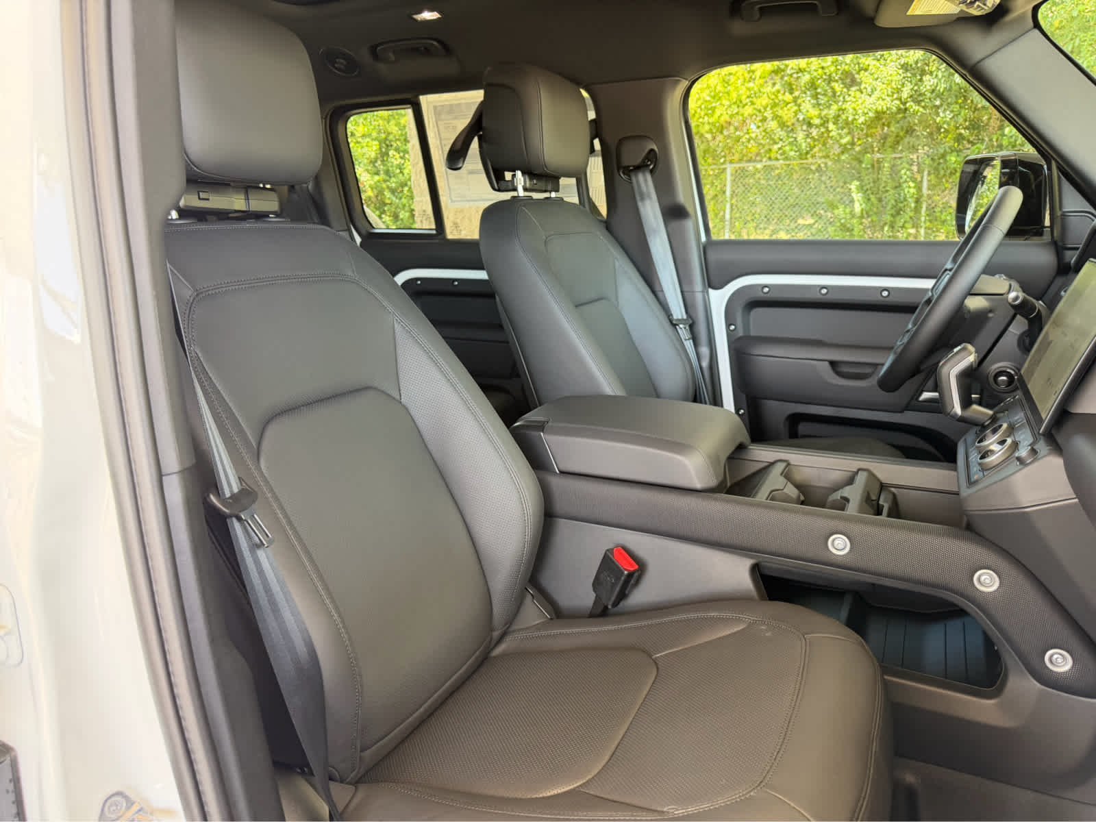2026 Land Rover Defender Outbound - Photo 14