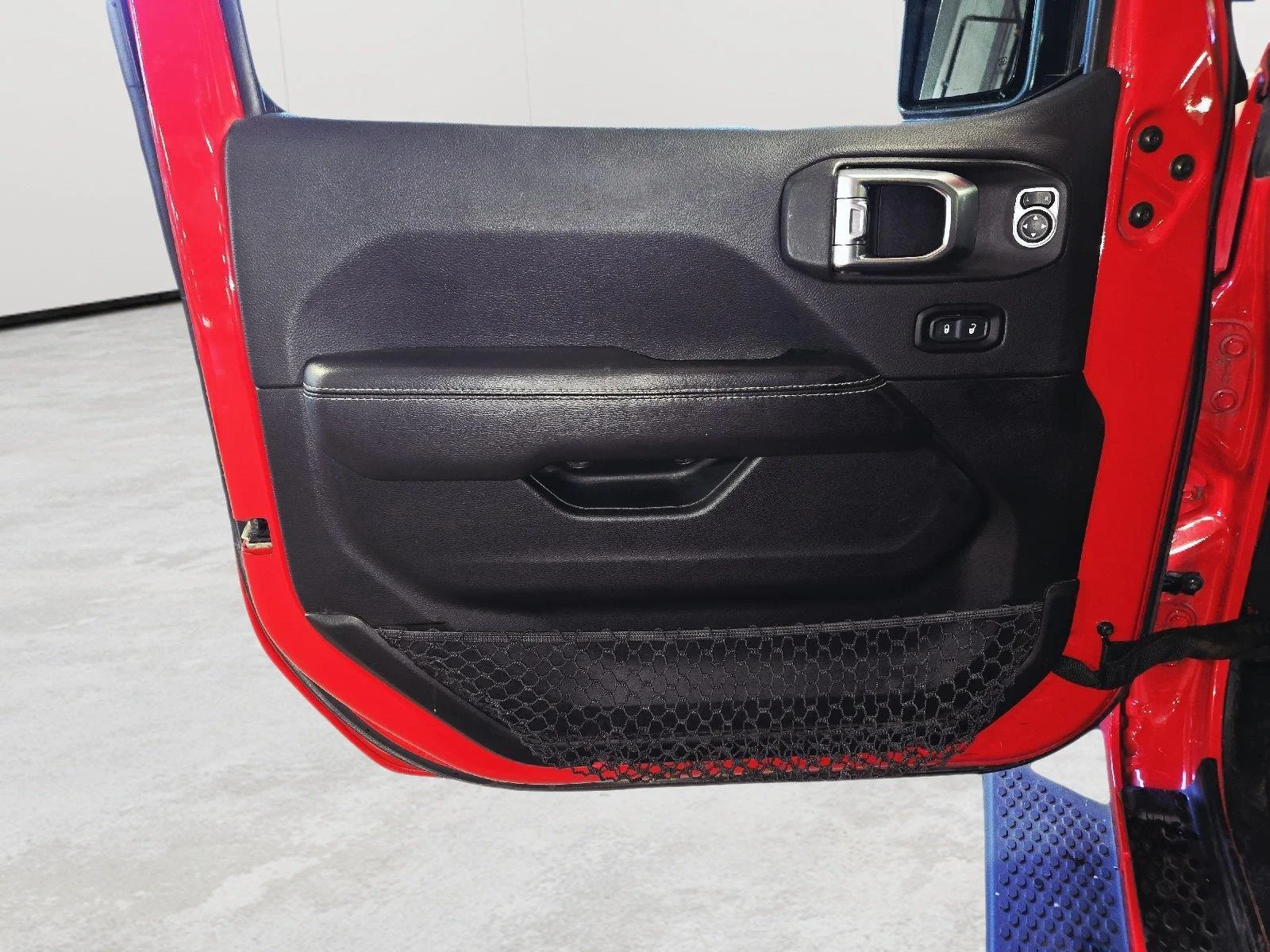Used 2020 Firecracker Red Clearcoat Jeep Sahara image 16