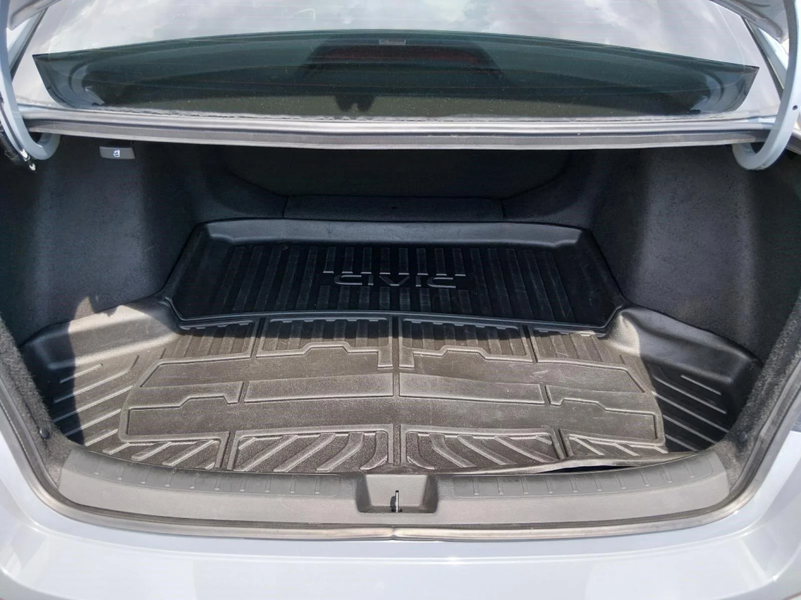 Used 2022 Sonic Gray Pearl Honda Sport image 19