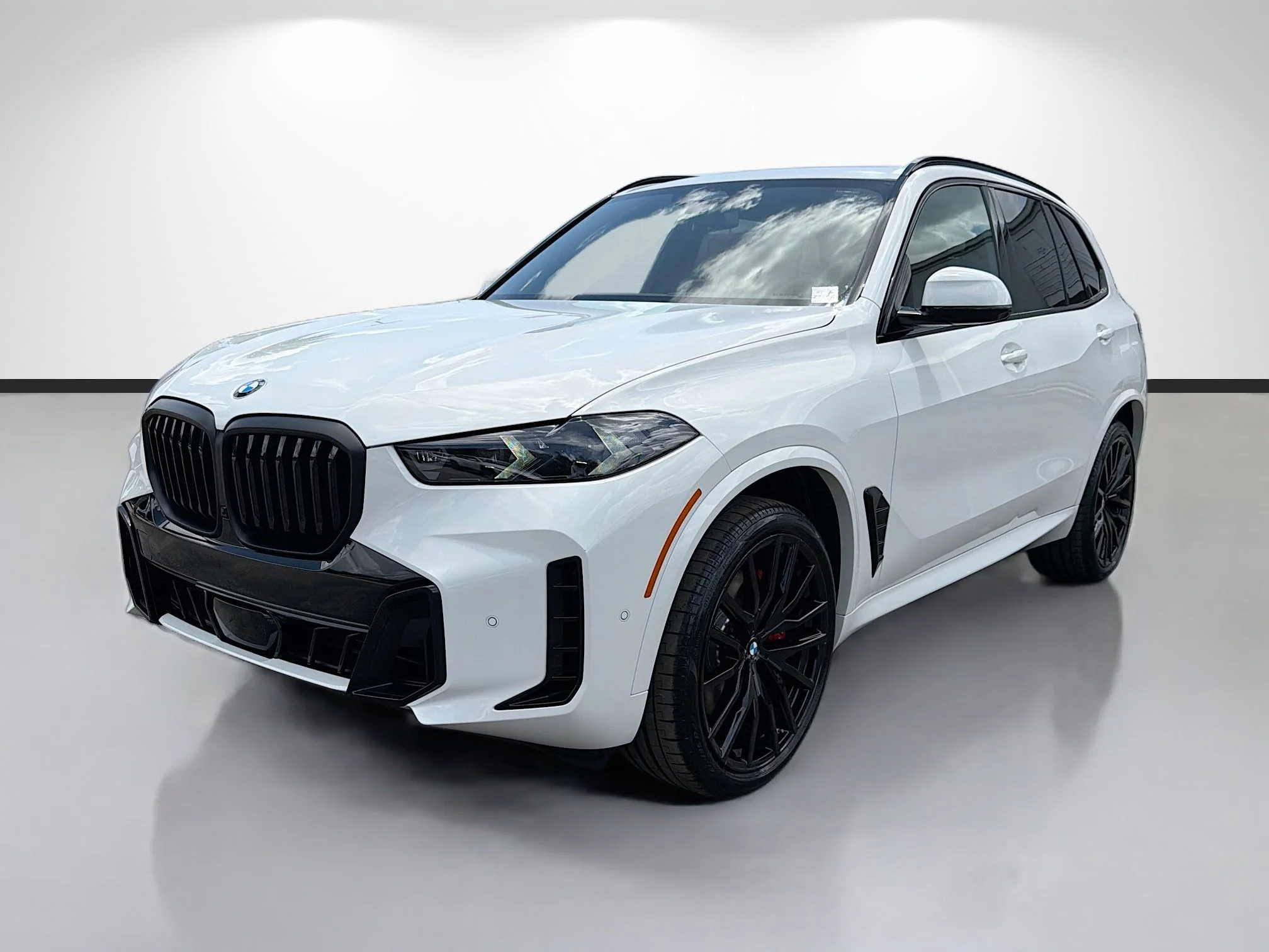 New 2026 Alpine White BMW sDrive40i image 7