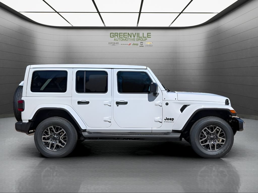 New 2026 Bright White Clear-Coat Exterior Paint Jeep Sahara image 9