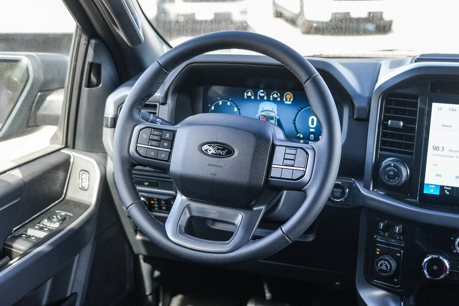 New 2026 Agate Black Metallic Ford XLT image 17