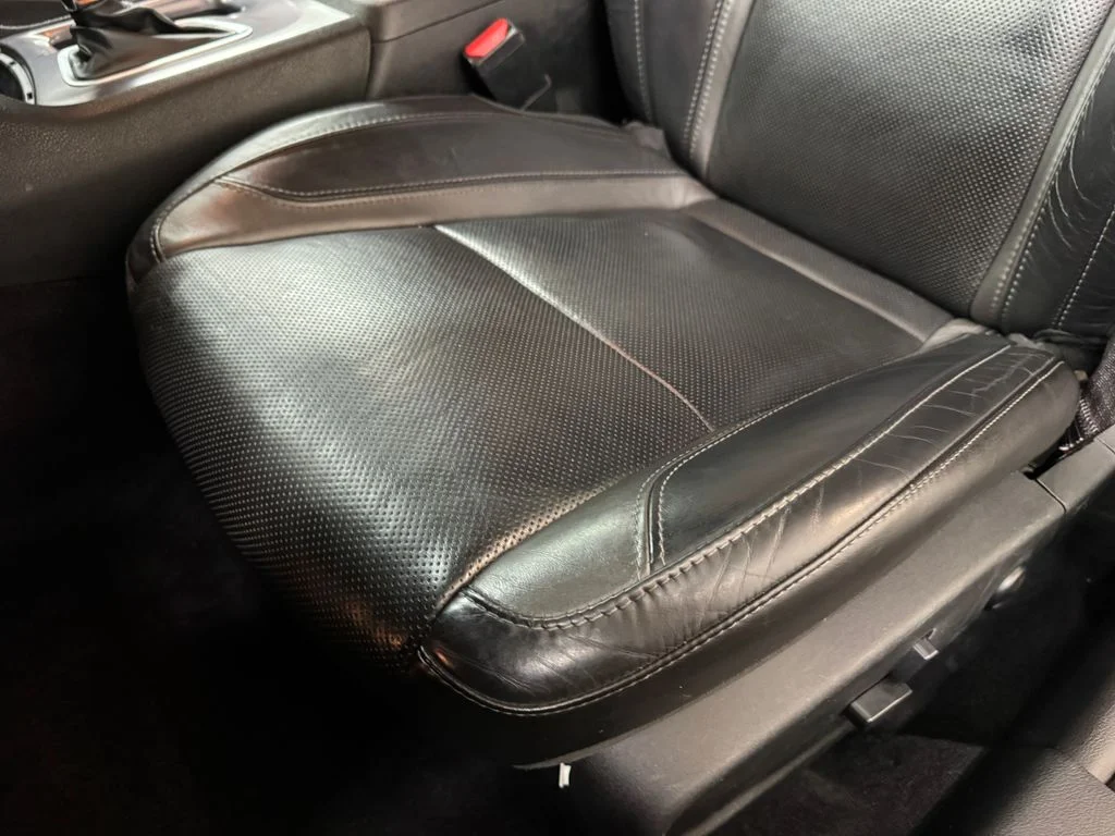 Used 2021 Gray Dodge SXT image 14