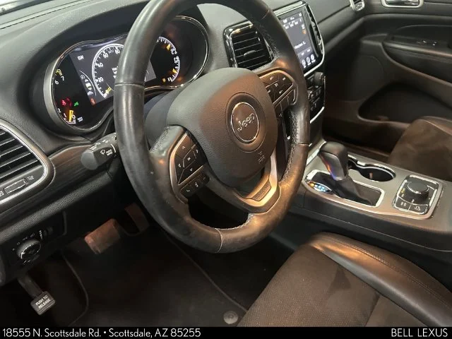 Used 2019 Gray Jeep Altitude image 18