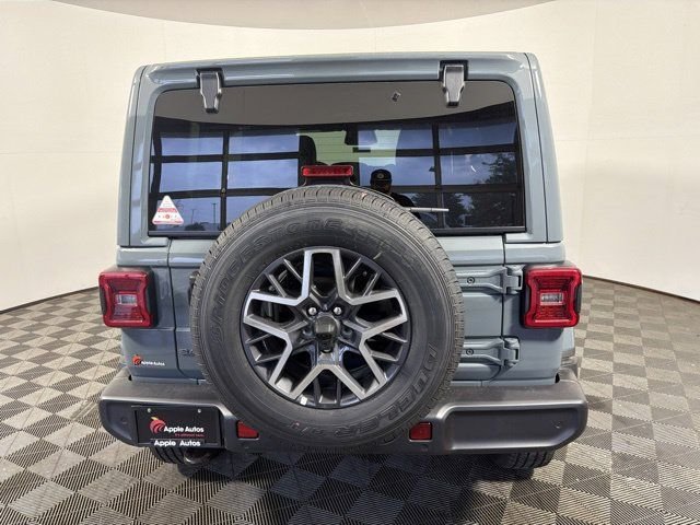 New 2026 Gray Jeep Sahara image 10
