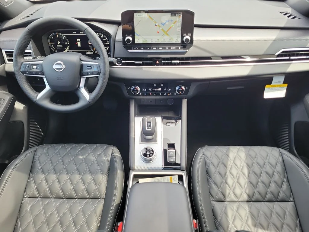 New 2026 White Nissan Platinum image 16