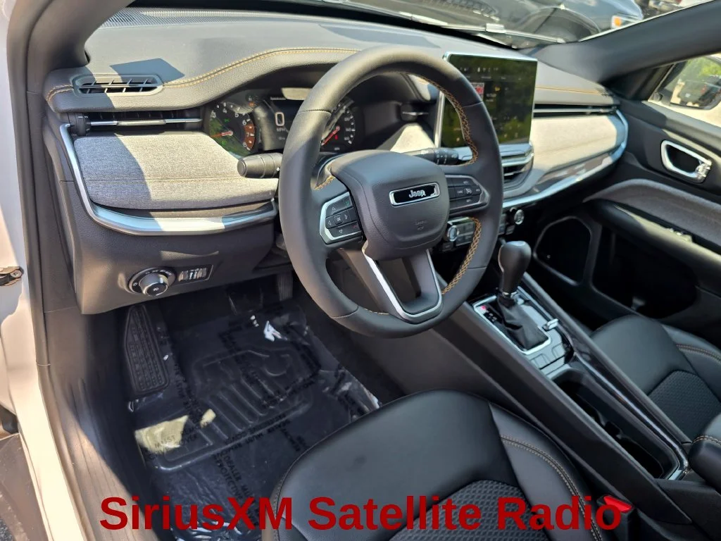 New 2026 White Jeep Latitude image 23