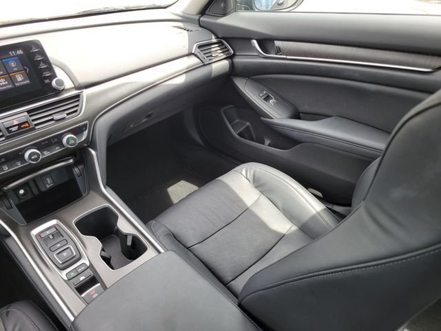 Used 2018 Black Honda EX-L image 17