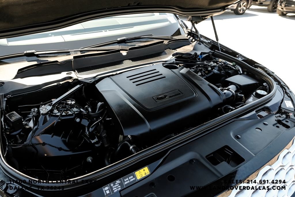 Used 2025 Black Land Rover S image 41