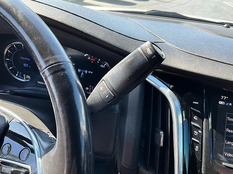 Used 2020 White Cadillac Luxury image 18