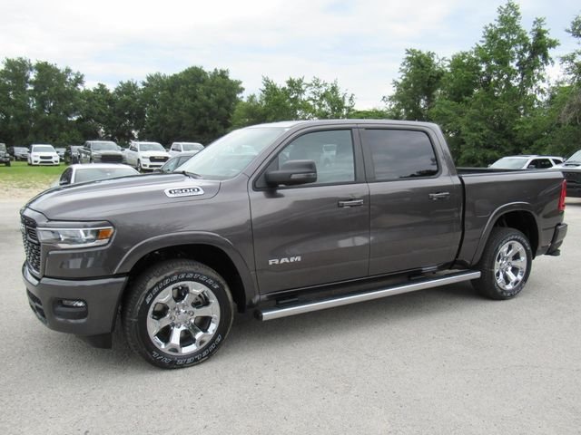 New 2026 Granite Crystal Metallic Clear-Coat Exterior Paint RAM Big Horn/Lone Star image 4