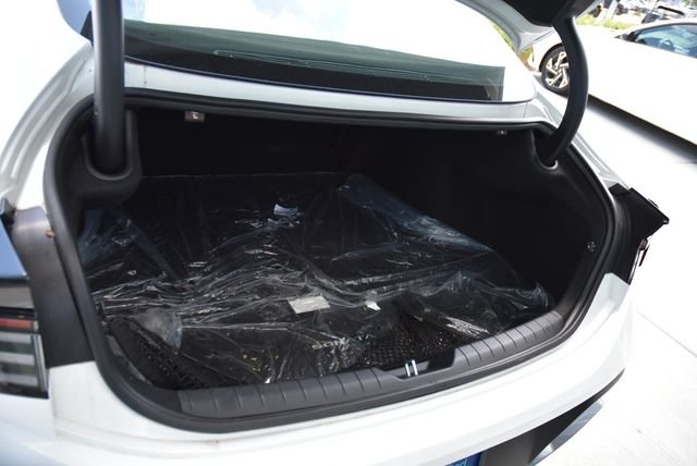 2025 Hyundai Sonata SE - Photo 17