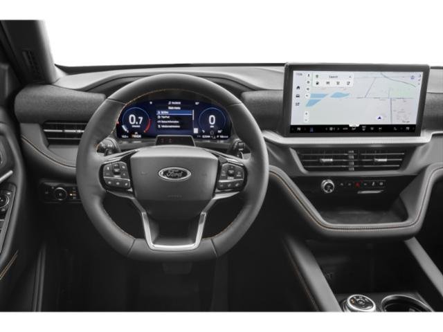New 2027 Star White Metallic Tri-Coat Ford Tremor image 9