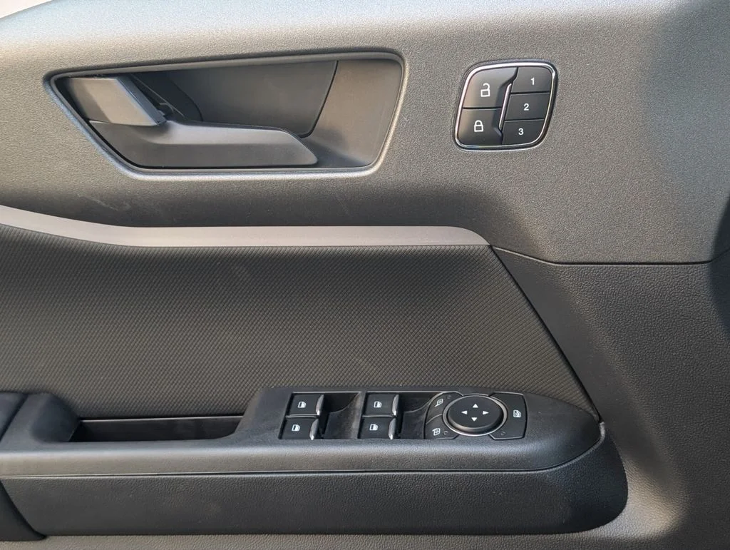 New 2026 Velocity Blue Metallic Ford Outer Banks® image 13
