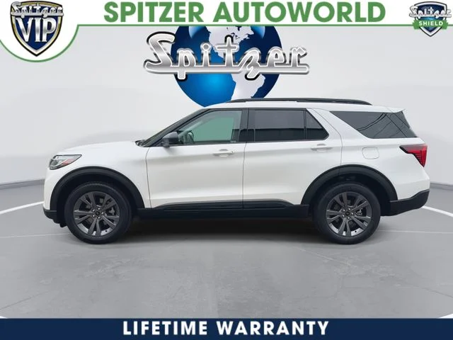 New 2026 Star White Metallic Tri-Coat Ford Active image 6