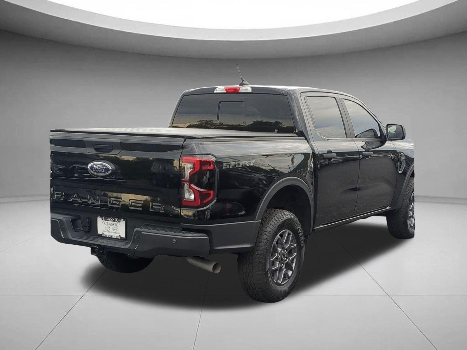 Used 2025 Shadow Black Ford XLT image 5