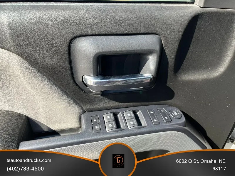 Used 2015 Silver Chevrolet Z71 LT Pickup 4D 5 3/4 ft image 21