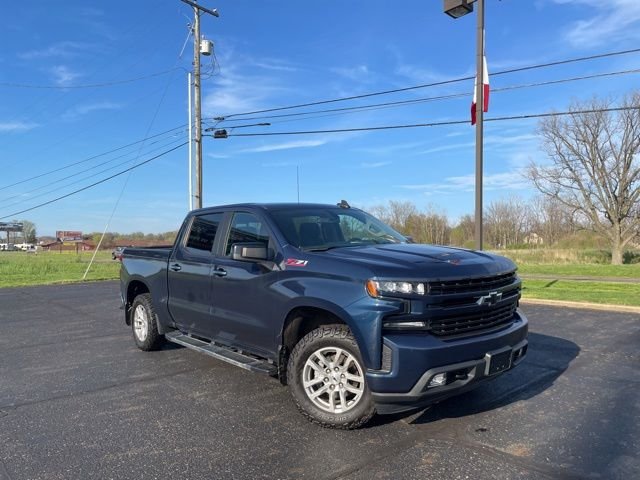 Used 2019 Blue Chevrolet RST image 7