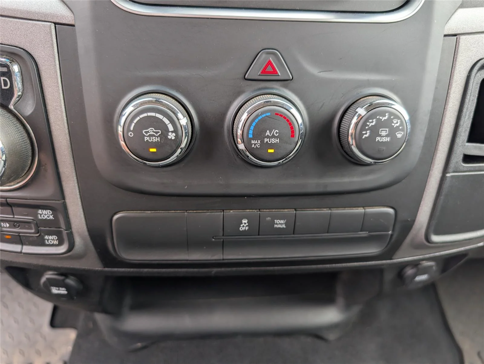 Used 2022 Bright White Clearcoat Ram Tradesman image 18