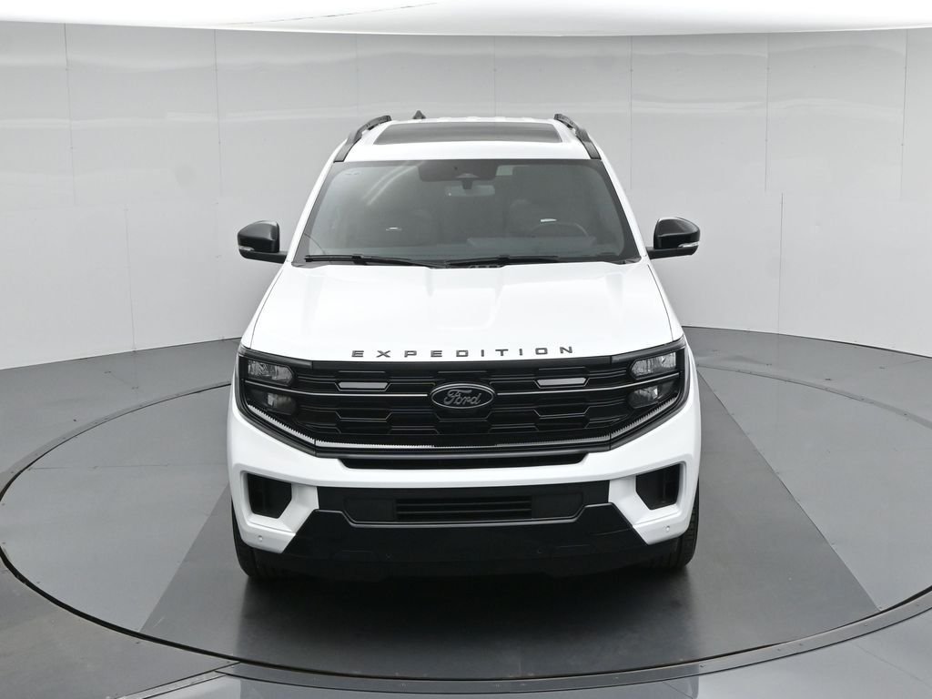 New 2026 Oxford White Ford Platinum image 41