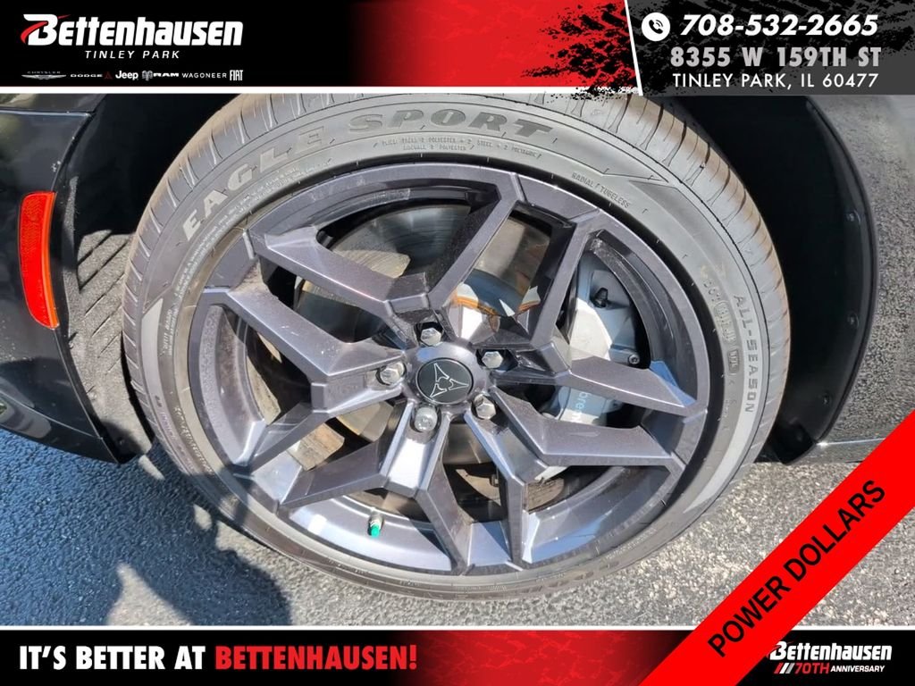 New 2026 Diamond Black Crystal Pearlcoat Dodge R/T Plus image 11