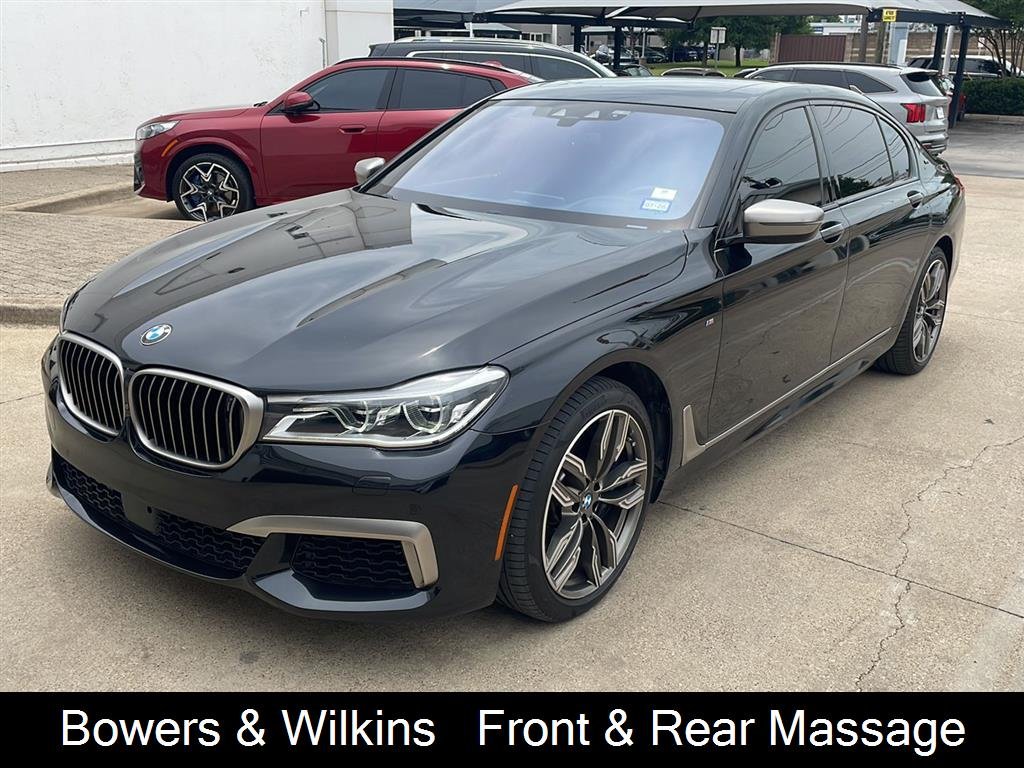 2018 BMW 7 Series M760i xDrive's photo