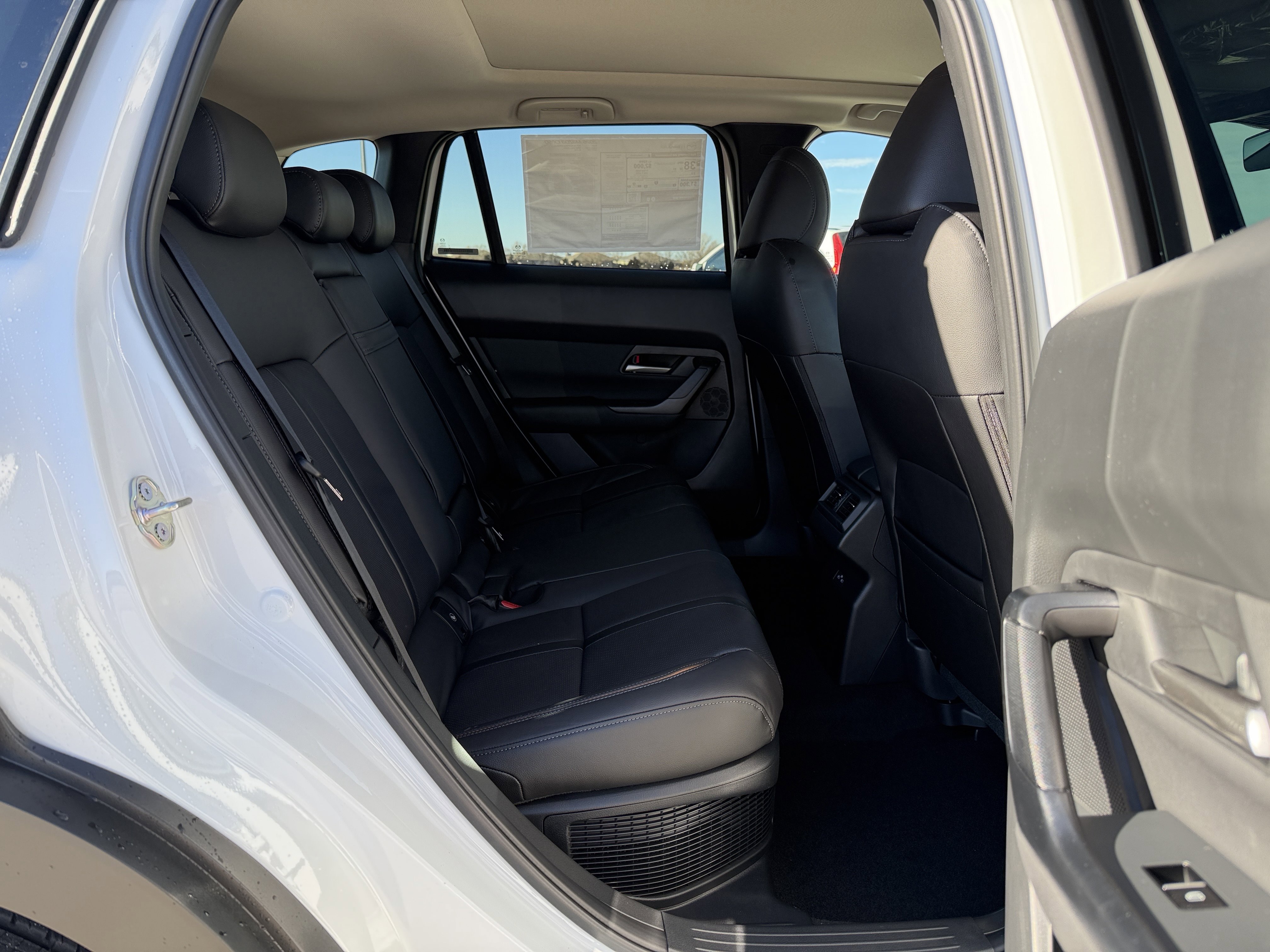 2026 Mazda CX-50 Premium - Photo 17