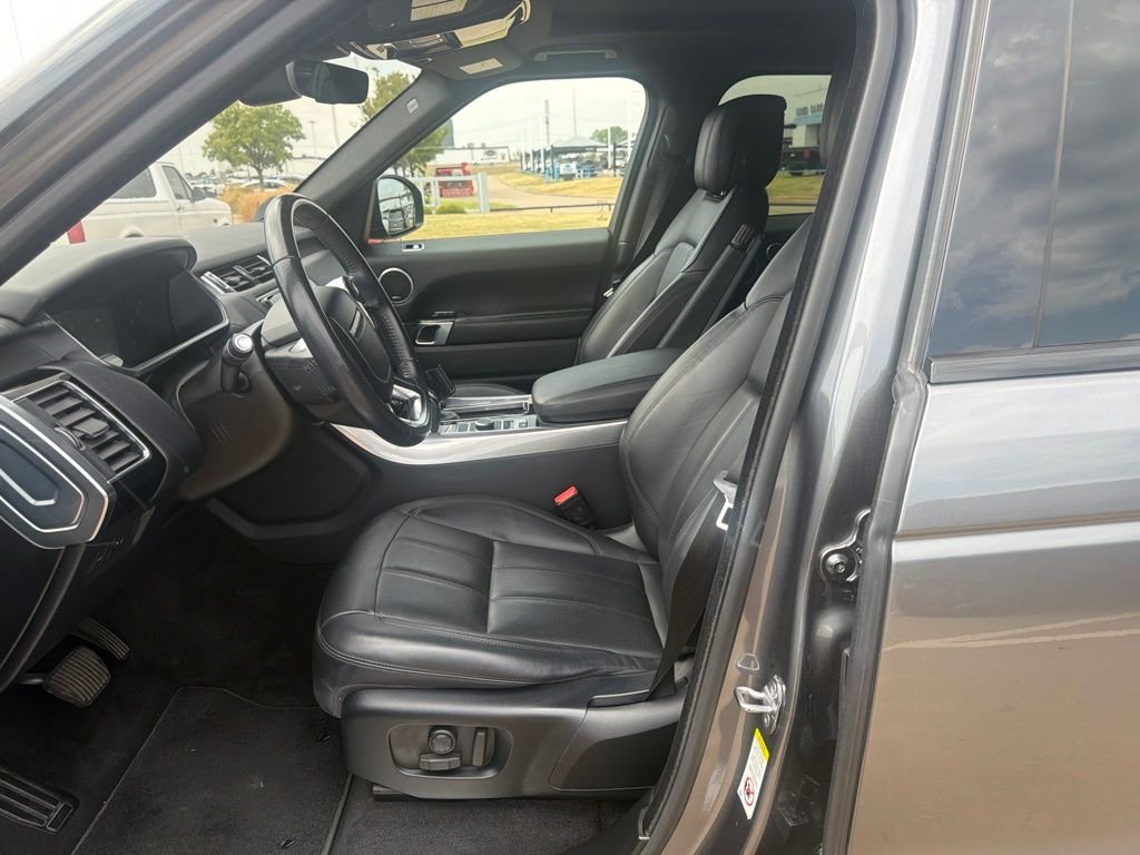 Used 2018 Corris Gray Metallic Land Rover HSE image 5
