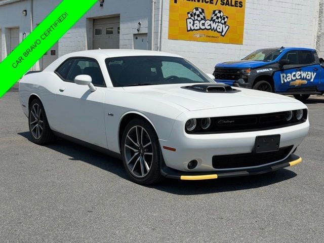 2023 Dodge Challenger R/T's photo