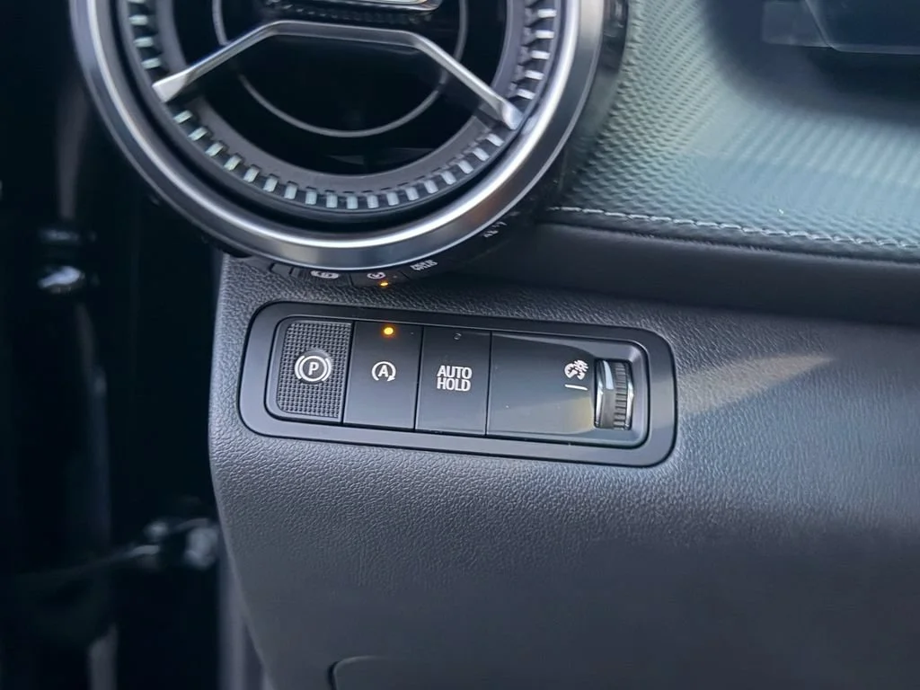 New 2027 Mosaic Black Metallic Chevrolet LT image 19
